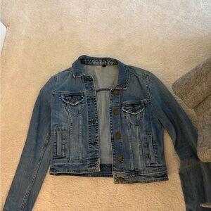American Eagle Light Blue Cropped Denim Jacket